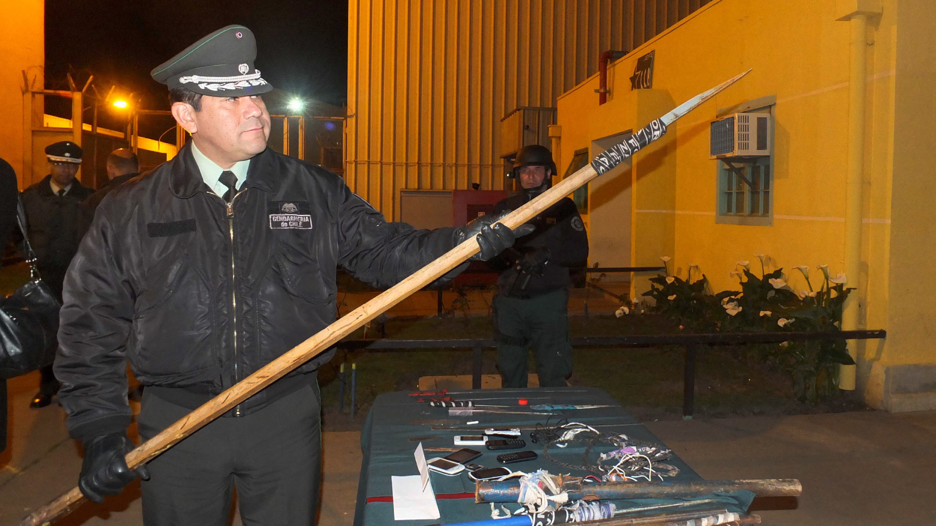 Allanamientos masivos Gendarmería decomisó casi 11 mil armas en