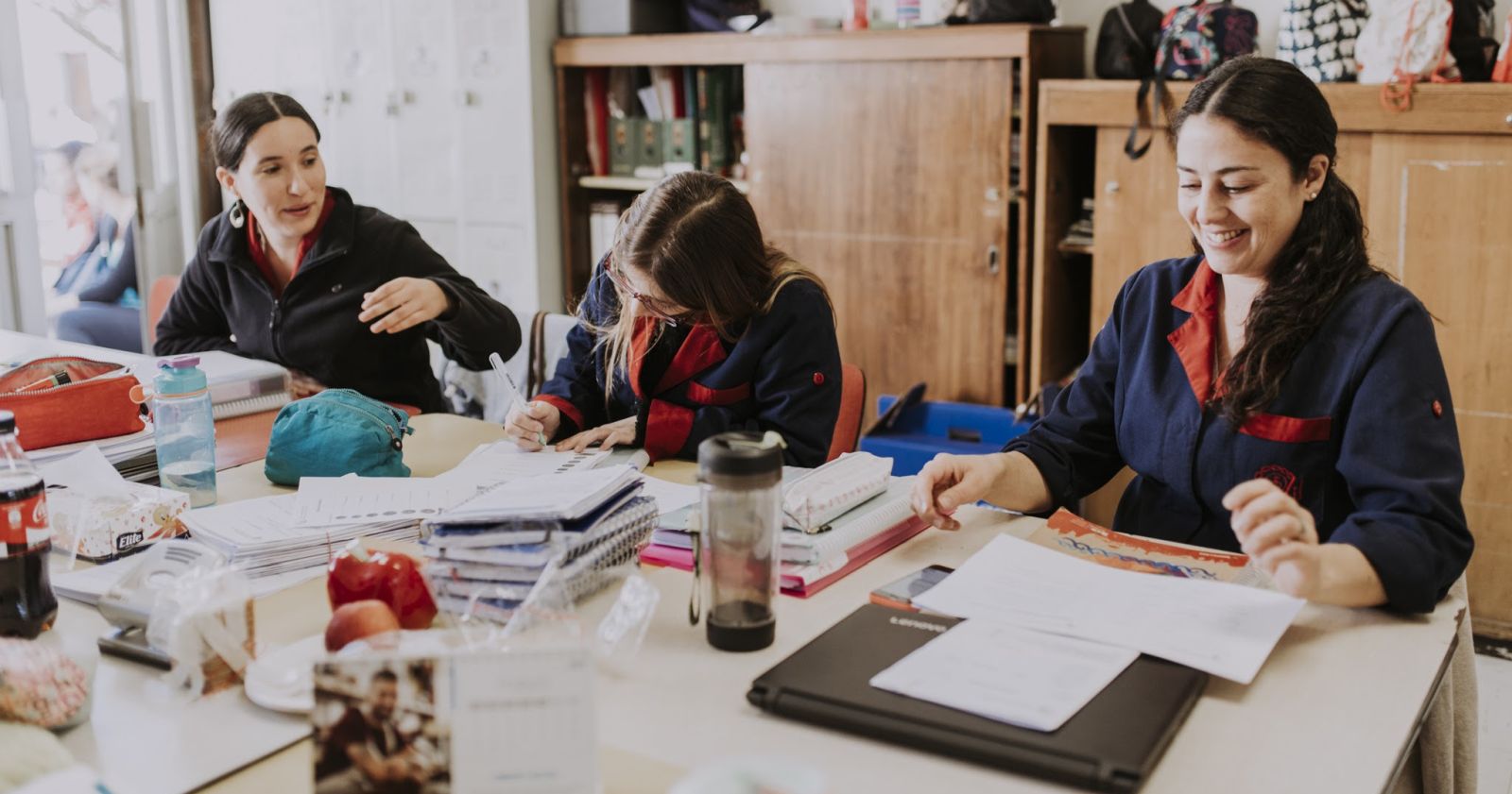 Proyectan que podrían faltar más de 26 mil docentes idóneos para 2025