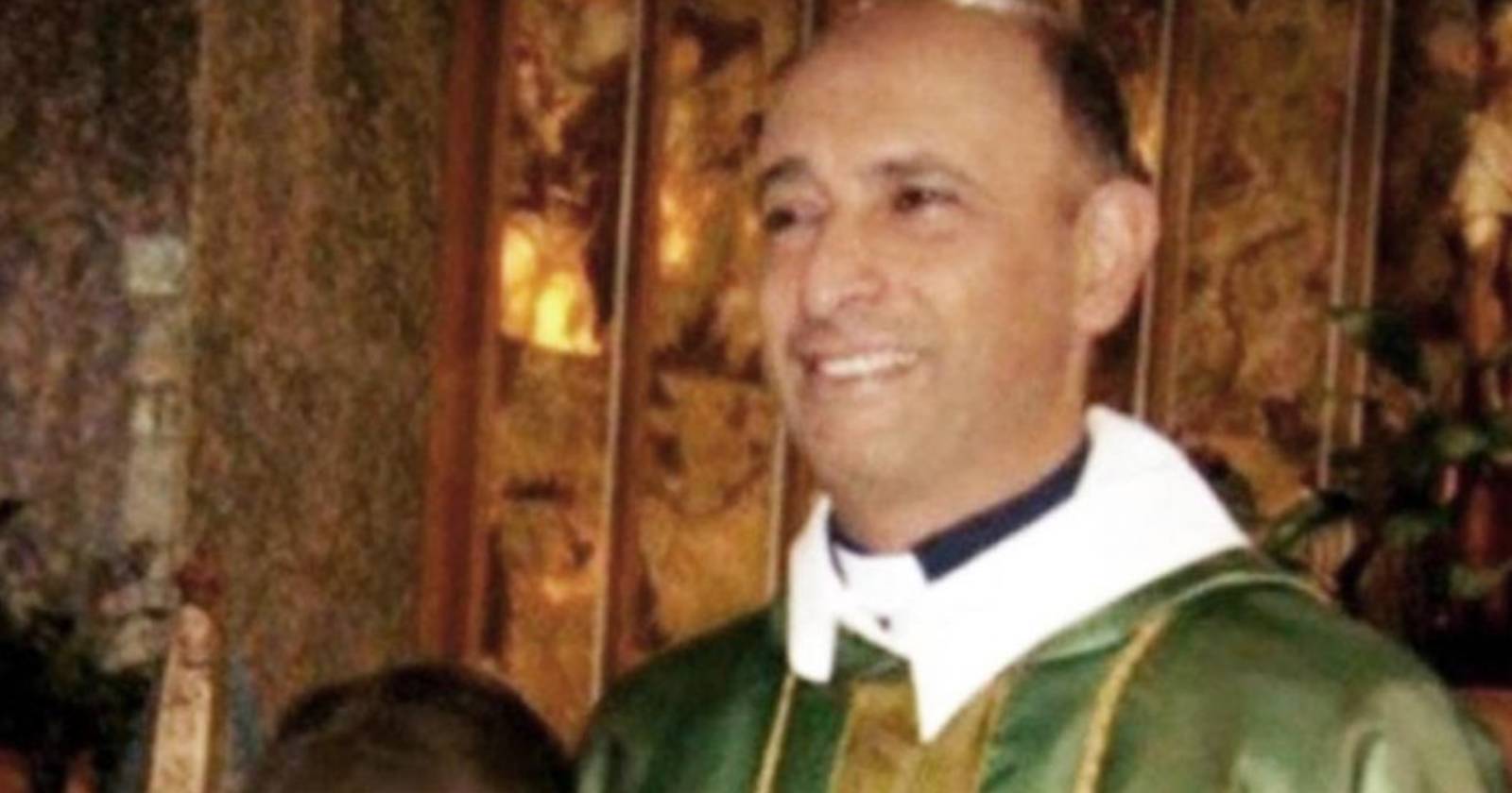 argentina absuelve a ex sacerdote