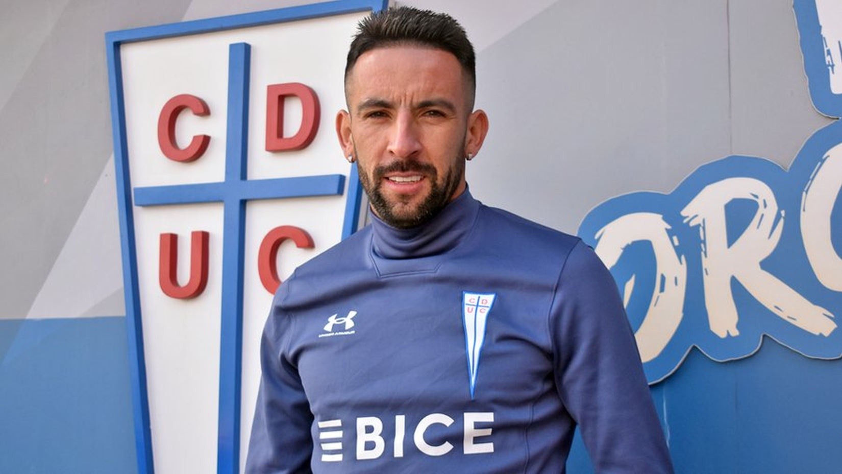 Mauricio Isla protagoniza nova frustração na Universidad Católica