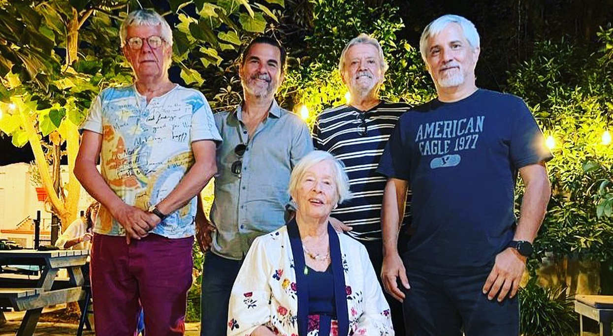 Delfina Guzmán celebró sus 95 años junto a sus hijos